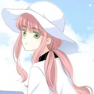 男子在楼顶斜坡种百盆菜 社区回应